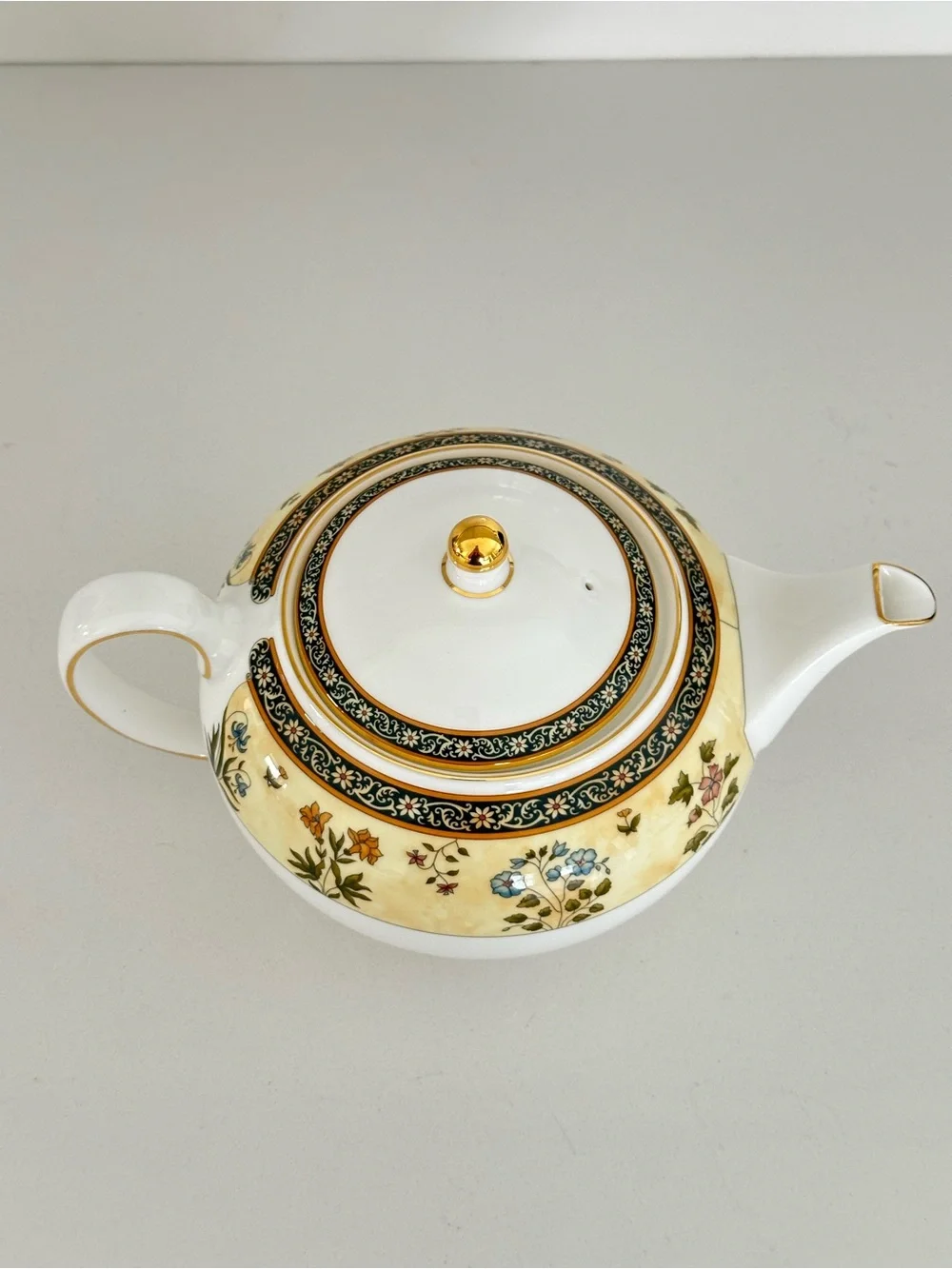 Wedgewood Teapot India Pattern